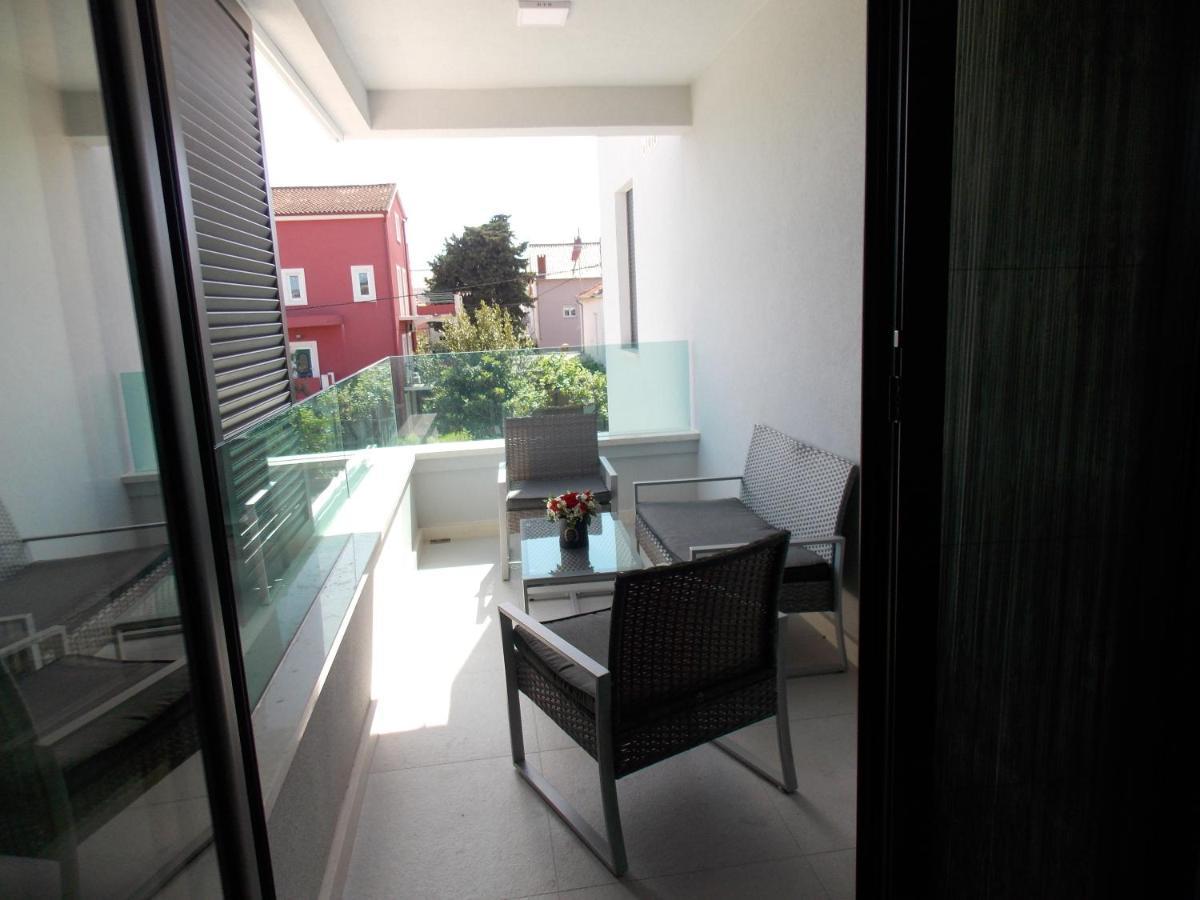 Novi Apartman Beti Blizu Plaze S Besplatnim Parkingom, Puntamika - Zadar Appartement Buitenkant foto