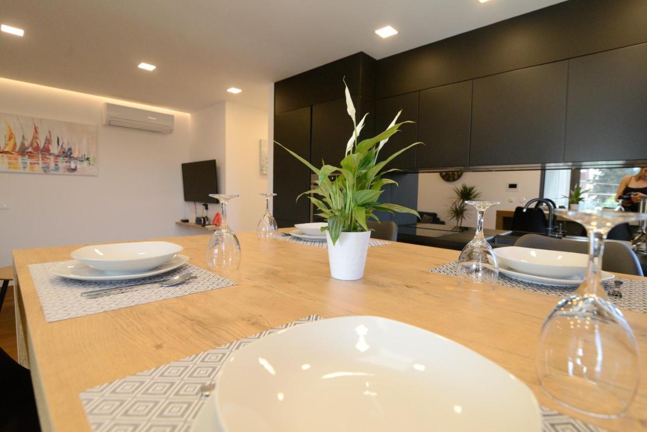 Novi Apartman Beti Blizu Plaze S Besplatnim Parkingom, Puntamika - Zadar Appartement Buitenkant foto