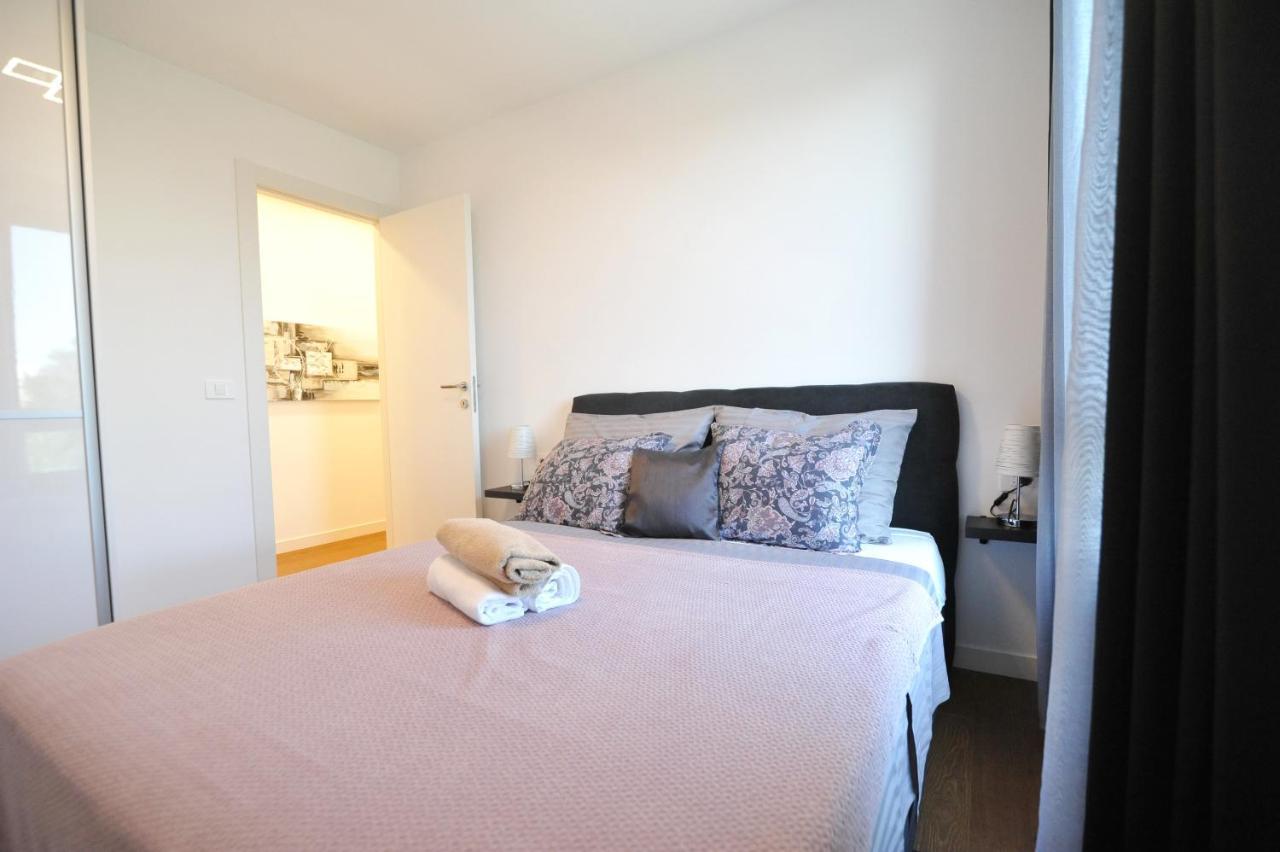 Novi Apartman Beti Blizu Plaze S Besplatnim Parkingom, Puntamika - Zadar Appartement Buitenkant foto